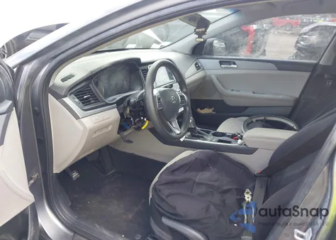 2018 Hyundai Sonata Se z USA, uszkodzony, nr VIN 5NPE24AF5JH616484